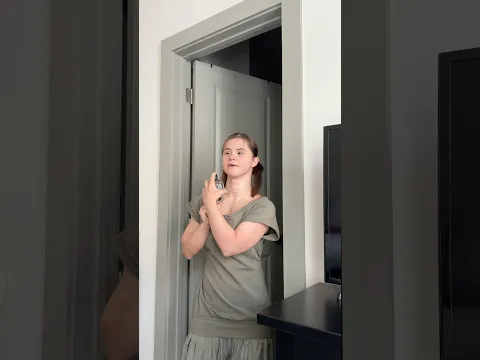 Tag your siblings 🤣 #sisters #funny #funnyvideos #funnymeme #gymhumor #gymcomedy #downsyndrome