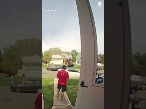 A pizza delivery driver's quick thinking ends a high-speed chase in Pennsylvania