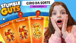 GIRO DA SORTE no STUMBLE GUYS CONSEGUI AS MELHORES SKINS - Helena Start Games