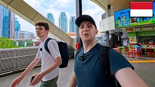 Navigating the Jakarta Metro! (America Has Nothing Like This!!) 🇮🇩