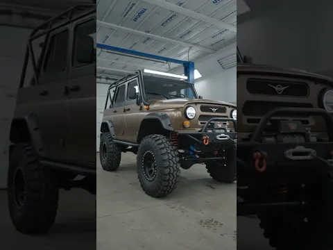 Восстановили РЖАВЫЙ УАЗ ДЕДУШКИ в 1000-сильный КИБЕР-МОНСТР! 😱🔥 | ИИ Тюнинг УАЗ-469