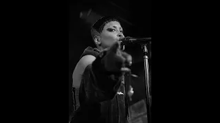 Erykah Badu & The Alchemist: Luv Iz... Seattle
