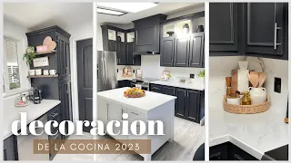 IDEAS PARA DECORAR UNA COCINA PEQUEÑA 2023 @ReveNenuki
