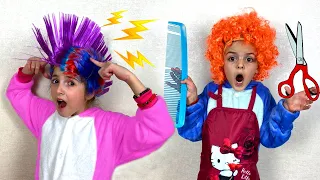 Pretend Play Story about Crazy Colored Hair Haircut / Kids Hair Beauty Salon Toys