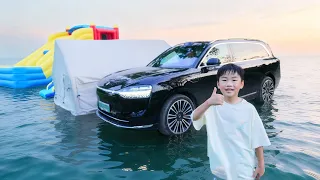 Fengfeng Escape from the Sea Apocalypse and play with toys ride on excavator