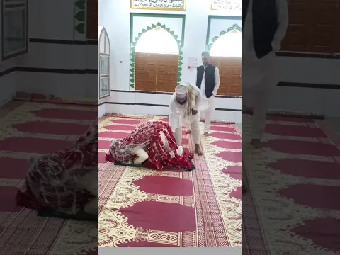 Nikaah padhaane se pahle dorikaat  Nafal Ada ki