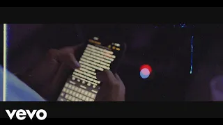 J Álvarez, Brytiago - Luz Prendía