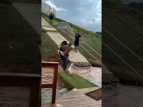 Trilha com a África twin 🤣 essa moto é boa #shortes #graudebike #motovlog