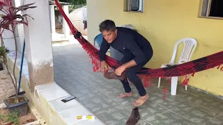 LEVEI TODO O DINHEIRO DO REI DAS SERPENTES