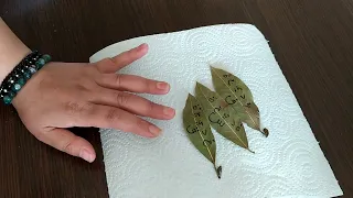 حطيها وسط ملابسك أقسم بربي سوف ترين عجب العجاب من الرزق ومال كثير وقبول كل من يراكي تهبليه