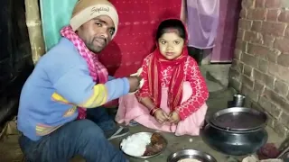 Puja ji chote chote hatho se kaise chicken bana rahi hai dekhiye  .........
