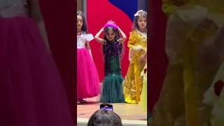 تخرج فايا عقبال الجامعه 💙😅