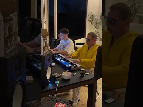 Scott Storch is back on them Keys in the Home Studio 🎹🔥