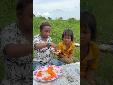 This salmon 🍣 so tasty 🤤 eating by #villagee |#viralvideo #satisfying #fypシ゚