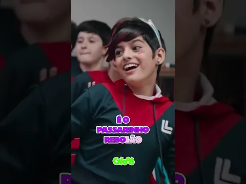 QUE SAUDADE DA MÚSICA DO PASSARINHO REBOLÃO! 🐥🎶 | BUGADOS | Mundo Gloob #Shorts