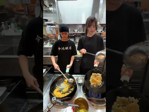 #袋麺 #大食い #麺ハウスこもれ美 #cooking #friedfood #チャーハン動画 #飯テロ #中華料理 #japanesefood #food #グルメ