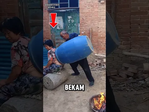 Gaya bekam kakek ini bikin melongo! #shorts
