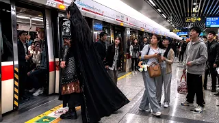 HANDSOME & ELEGANT! This Giant Hanfu Cosplay Looks Unreal! People's Reactions ❤️