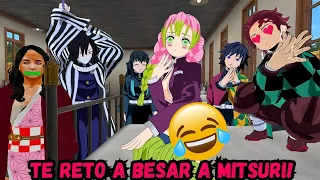 Tanjiro y sus amigos juegan VERDAD o RETO | Todo se sale de control 😱🔥