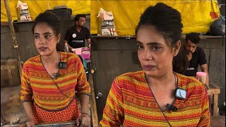 पिता के जाने के बाद सड़क पर आने को मजबूर हुई माँ बेटी रो रो के गुजारे दिन