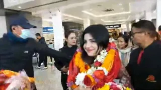 Travelling to Nepal || Pakistan to Nepal 😍✈️ Amazing welcome At KTM Airport 😭❤️ Alresh Forever