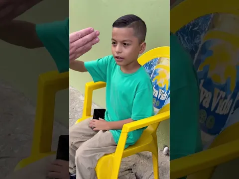 Escapando de los cobradores.
