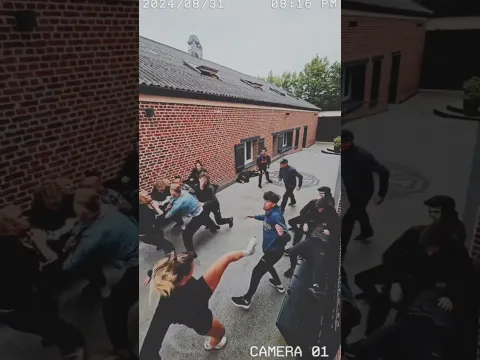 Learn self defence🫡(for educational purpose) @campus.univers .cascades)