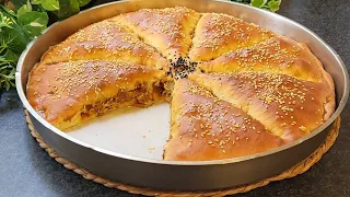 اذا زوجك طفران وابنك جوعان وجسمك تعبان جربي فطائر الإدمان😅بحجم عائلي بصدر دجاج.طراوة وحشوة سوبر يمي