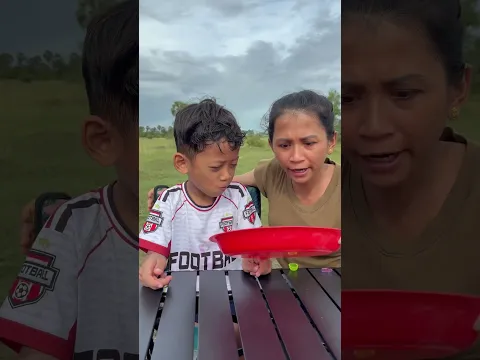 Boy secretly ate some candy without Mom knowing 😬🍭🍡#shorts #viral