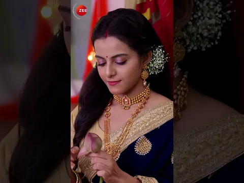 #khelnabari - OMG...Manjusha kills Googly?? #ytshorts #zeebangla #entertainment #ytshorts