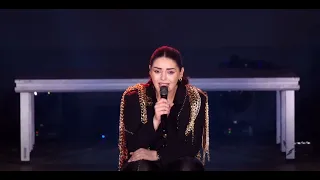 Mos e humb super energjinë në Sheshin Skënderbeje me Fifi, Semi Jaupaj dhe Sardi Strugaj.
