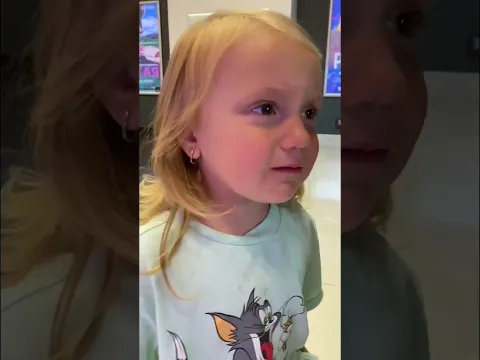 She wanted a toy but lost her money...💔 #filaretiki #shorts