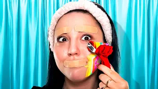 Trying 5 Minute Crafts Makeup Hacks | Natasha Jane Wood