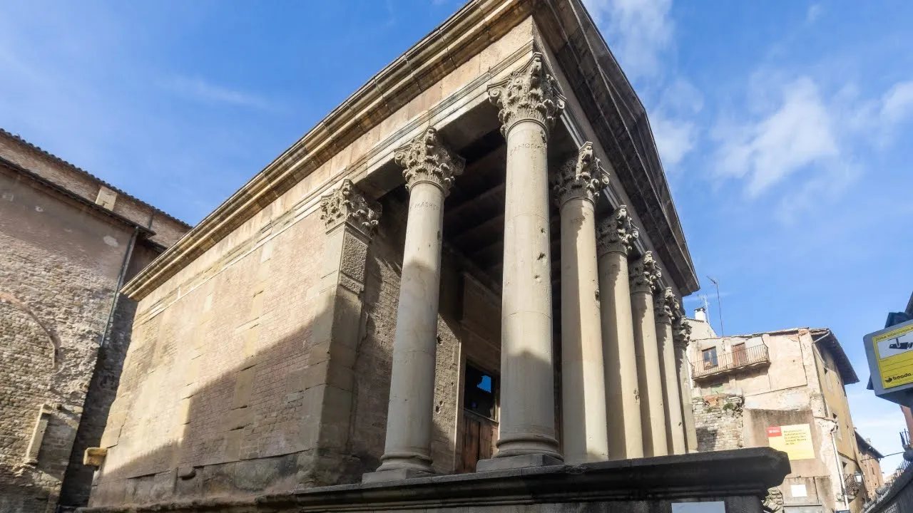 Es presenta el projecte de restauració de la coberta del Temple Romà, que estarà tancat fins al juny