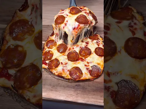 Fast and furious pizza🤯🍕 #food #pizza #foodie #fyp