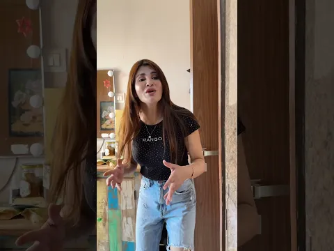 Kanjoos girlfriend be like #trendingshorts #funnyvideos #comedy #youtubeshorts #viralvideo