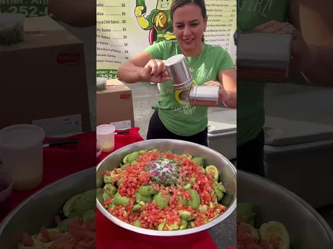 Guacamole time. #smallbusiness #avocado #guacamole #vegan #foodie