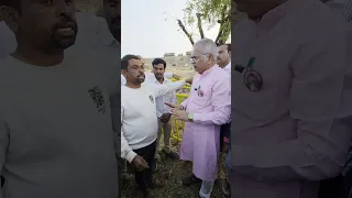 ज्याच्या शेतात अजितदादांचे विमान पडले त्या शेतकऱ्याने काय पाहिले..