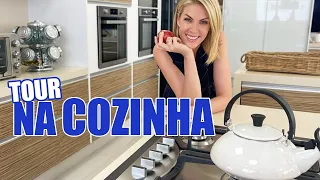 ABRI TODAS AS GAVETAS | ANA HICKMANN