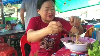 เปิบขนมจีนตีนไก่เจ้าเก่าเจ้าเดิมทั้งฮ้อนทั้งแซ่บ
