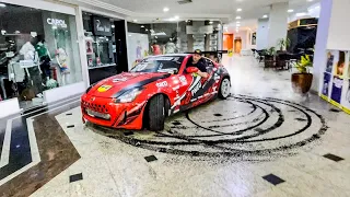 DRIFT DE 350Z DENTRO DO SHOPPING ???
