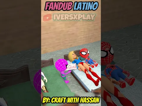 Bebé Spiderman LE REGALA una ALMOHADA A su MAMÁ ❤️