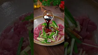软糯猪皮裹着瘦肉，猪皮瘦肉卷，让你倍儿有面子！#猪皮瘦肉卷 #家常菜 #美食教程 #烹飪 #料理 #food #cooking