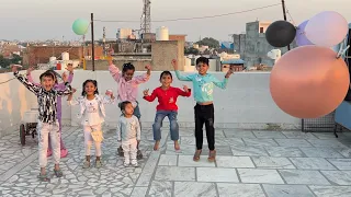 Statue game II childrens game