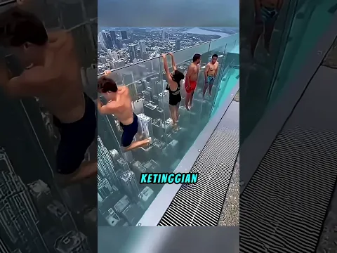 Apa yang Terjadi Jika Kaca Kolam Renang Infinity Pecah? #shortviral