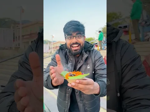 Jay Ganga Maiya Rishikesh 🥰🥰🥰#dushyantkukreja #shorts #funny #travel #love #couplegoals #funmoment