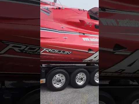 P1 Offshore racing  130mil/h