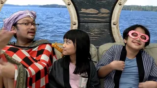 Petualangan Bajak Laut di Perahu Sofa!
