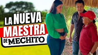 Mechito y la nueva Mestra Karen Castillo