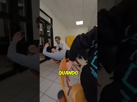 Nunca mexa com o aluno favorito do professor.